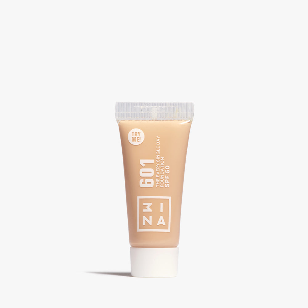 The Every Single Day Foundation SPF50 601 - gift